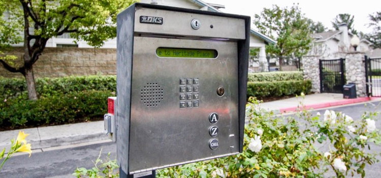 Install Doorking Outdoor Gate Access Control